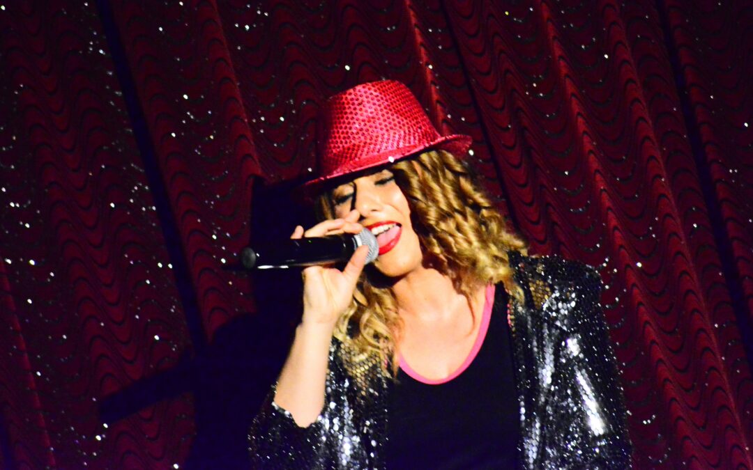 GALA DES STUDIOS DU CABARET LA COUR ROYALE A HYERES DANS LE VAR